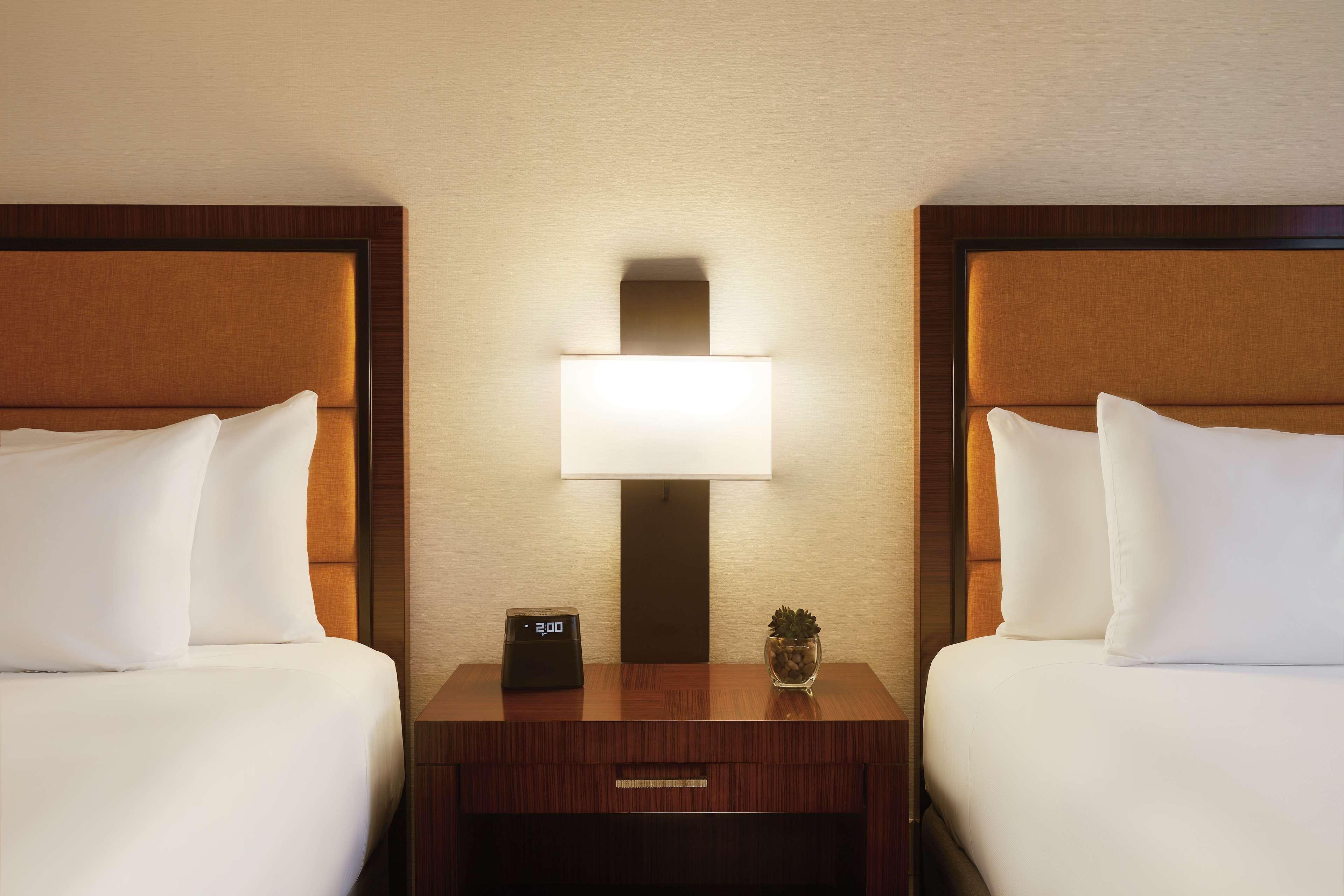Hyatt Regency Phoenix Downtown - No Destination Fees Luaran gambar